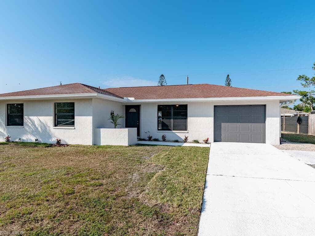 18624 Orlando RD FORT MYERS, FL 33967