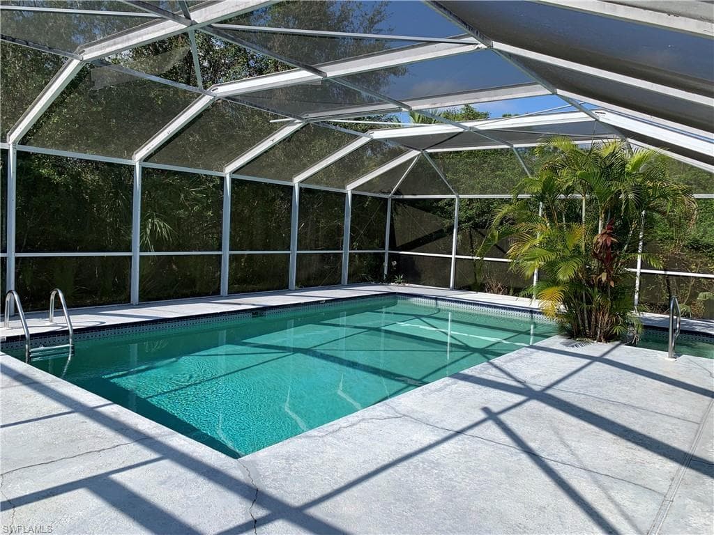 517 Palmetto AVE LEHIGH ACRES, FL 33972