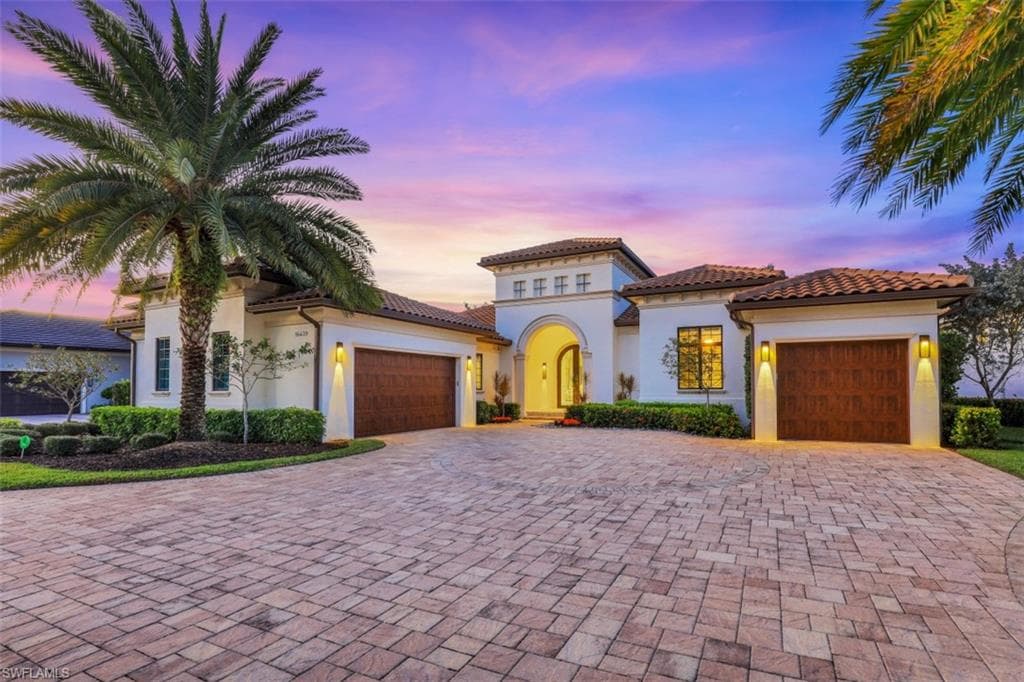 16439 SENECA WAY NAPLES, FL 34110