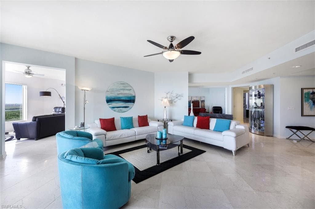 1060 Borghese LN 1406 NAPLES, FL 34114