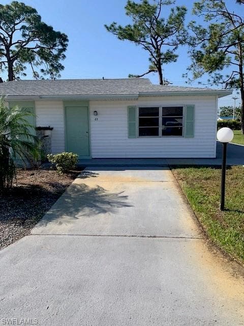 41 Dawn Flower CIR LEHIGH ACRES, FL 33936