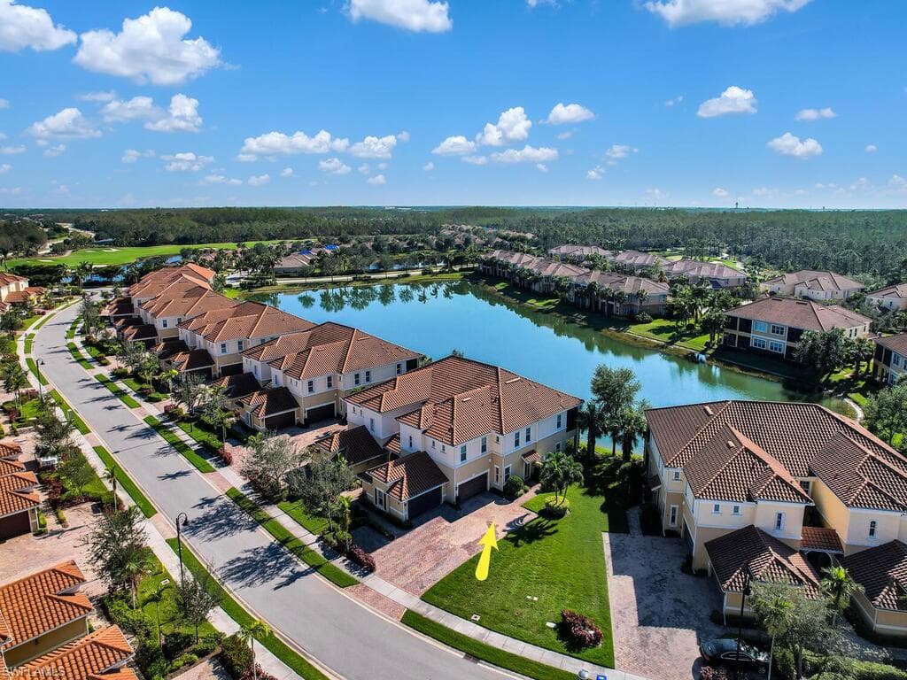 10260 Glastonbury CIR 102 FORT MYERS, FL 33913