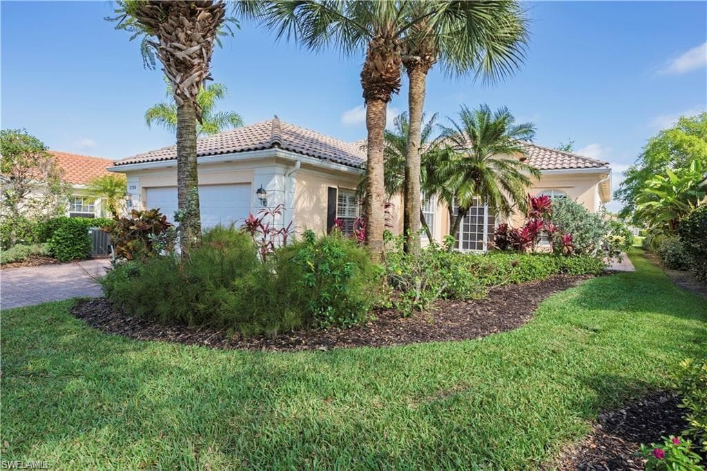 3759 Whidbey WAY NAPLES, FL 34119