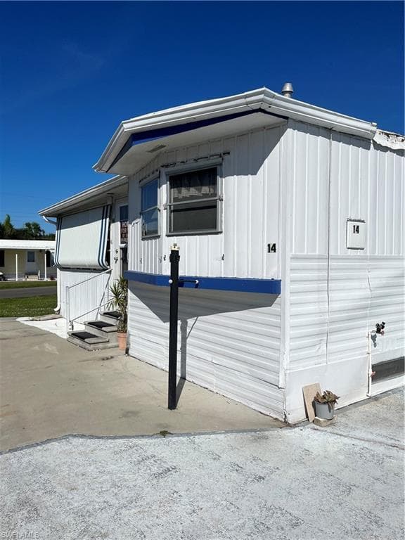 5558 Palm Beach BLVD 14 FORT MYERS, FL 33905