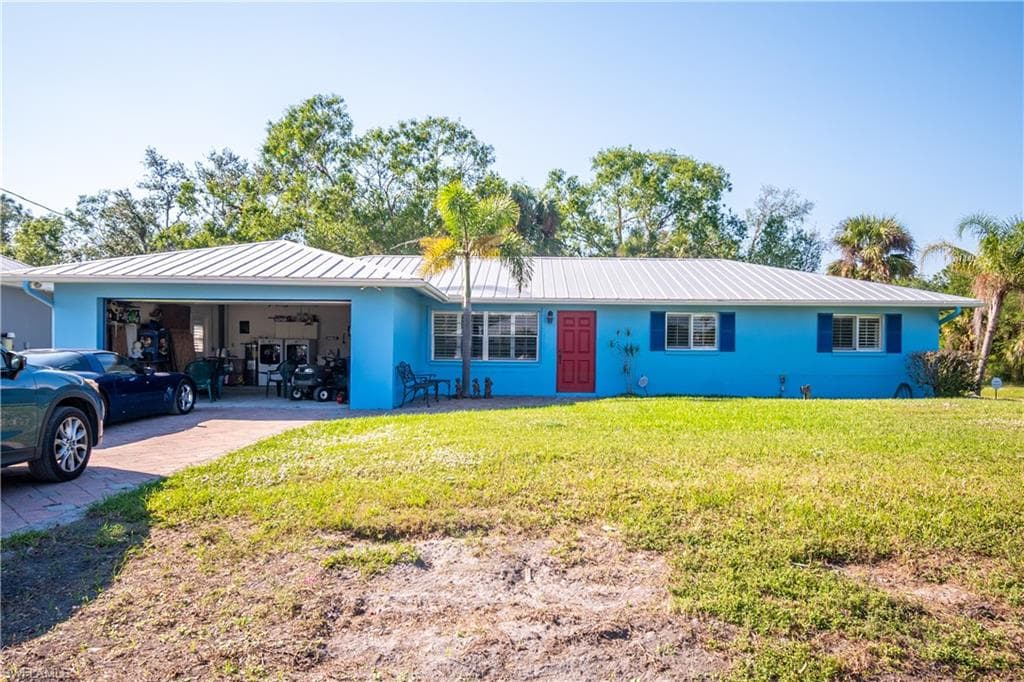 17161 Pelican Way NORTH FORT MYERS, FL 33917