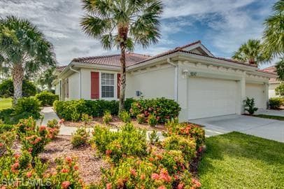 9247 Aviano DR FORT MYERS, FL 33913