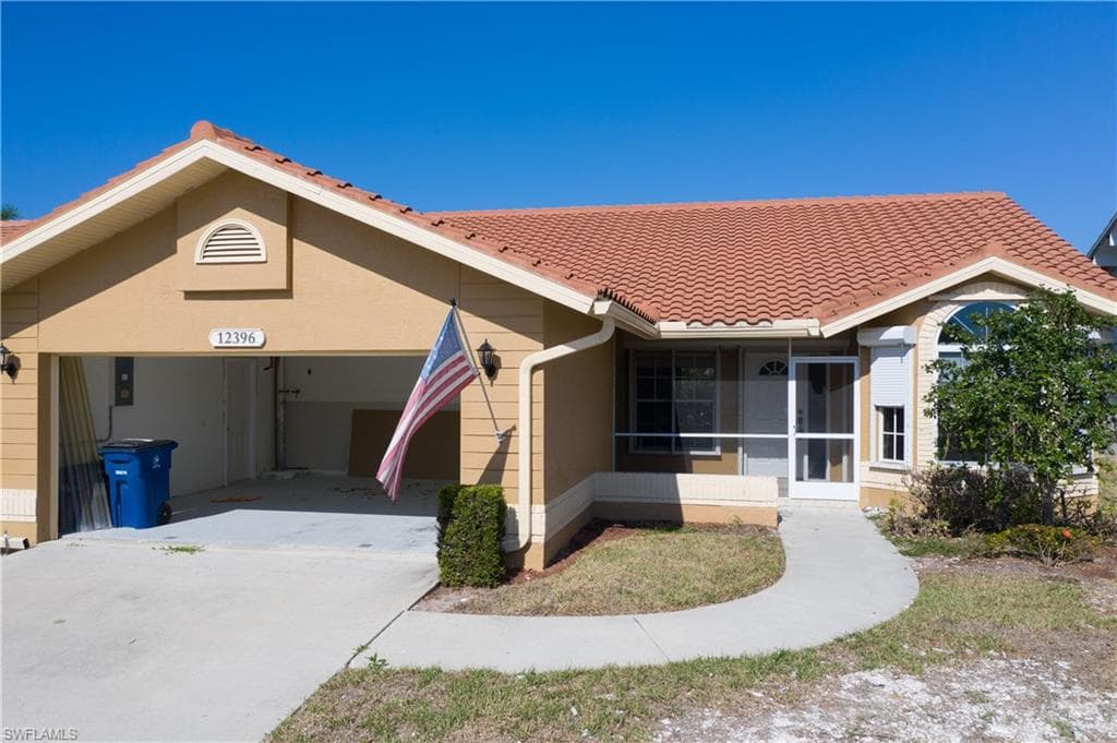 12396 Kelly Sands WAY FORT MYERS, FL 33908