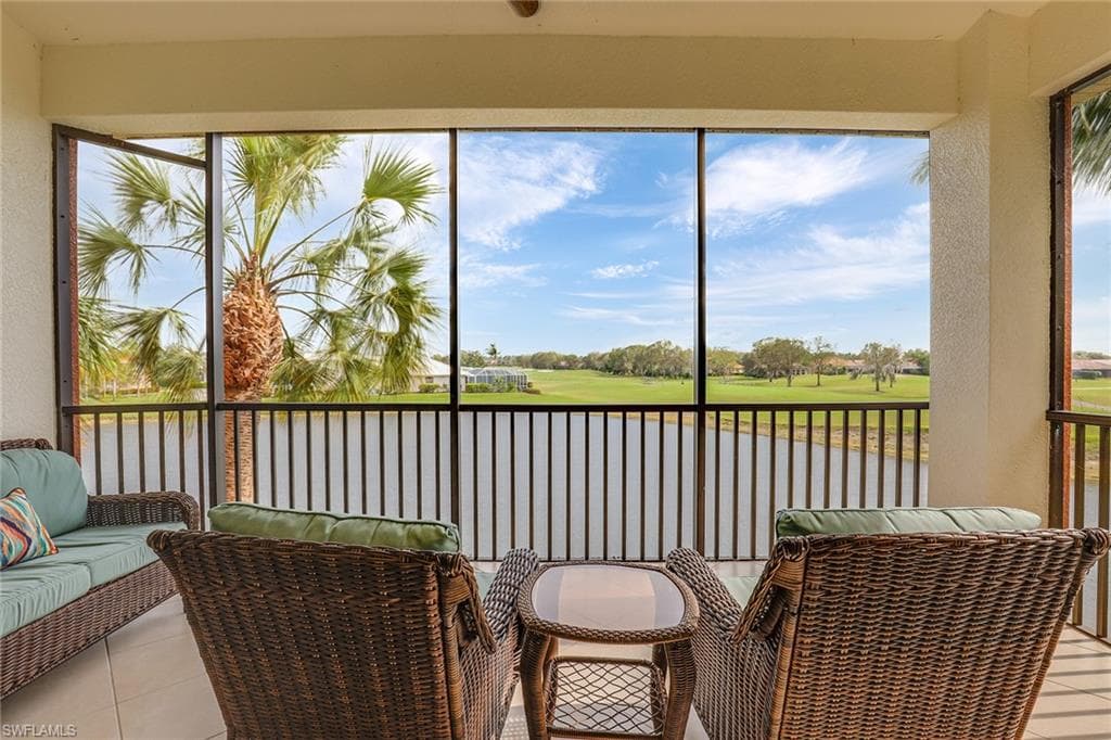 6434 Legacy CIR 404 NAPLES, FL 34113