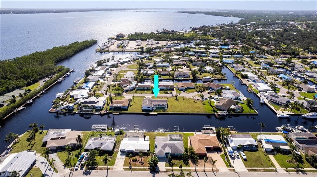 4380 Harbour TER NORTH FORT MYERS, FL 33903