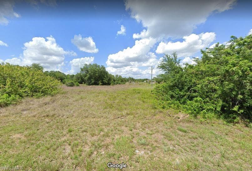 3103 E 17th ST LEHIGH ACRES, FL 33972