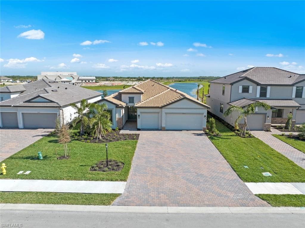 20125 Napa LOOP ESTERO, FL 33928