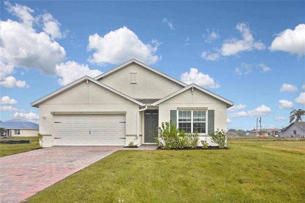 919 NE 11th ST CAPE CORAL, FL 33909