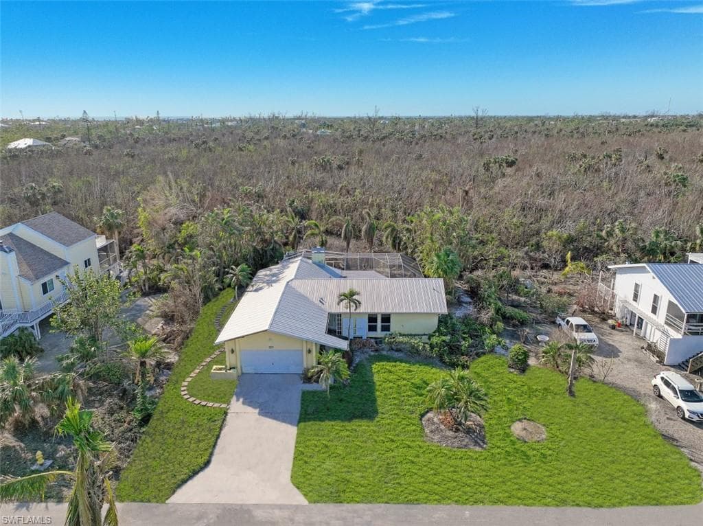 1044 Sand Castle RD SANIBEL, FL 33957