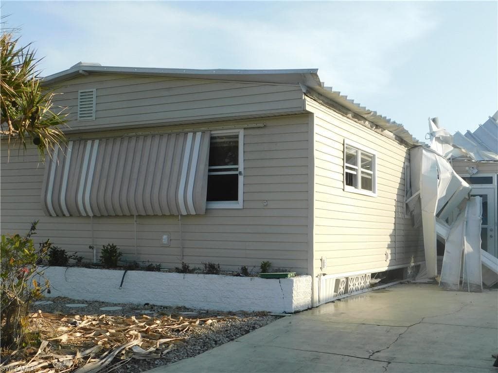 17671 Stevens BLVD FORT MYERS BEACH, FL 33931