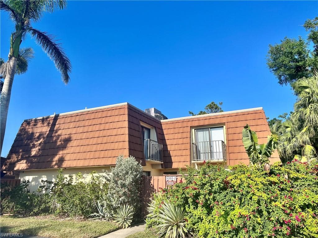 5202 Cedarbend DR 2 FORT MYERS, FL 33919