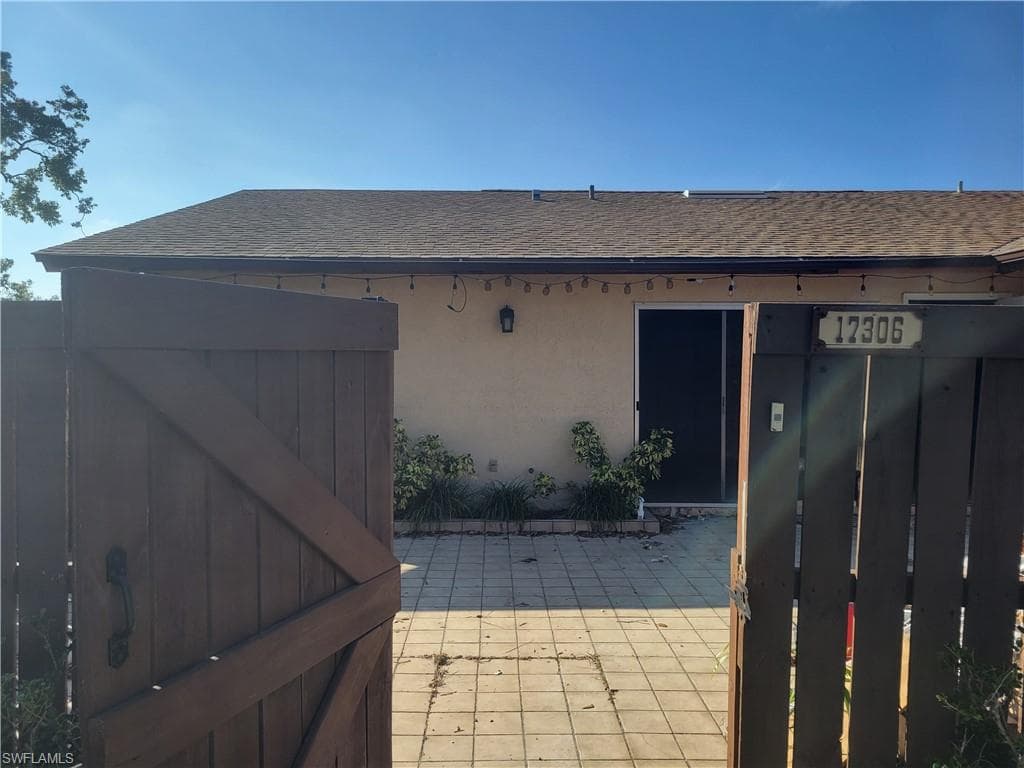 17306 Timber Oak LN FORT MYERS, FL 33908