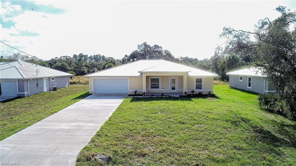 1521 Argosy RD LABELLE, FL 33935