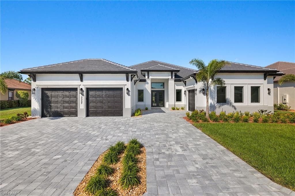 3337 Chestnut Grove DR ALVA, FL 33920