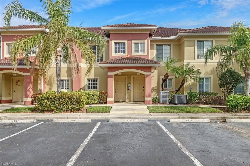 9419 Ivy Brook RUN 1207 FORT MYERS, FL 33913
