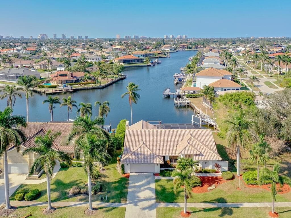182 Barfield DR MARCO ISLAND, FL 34145