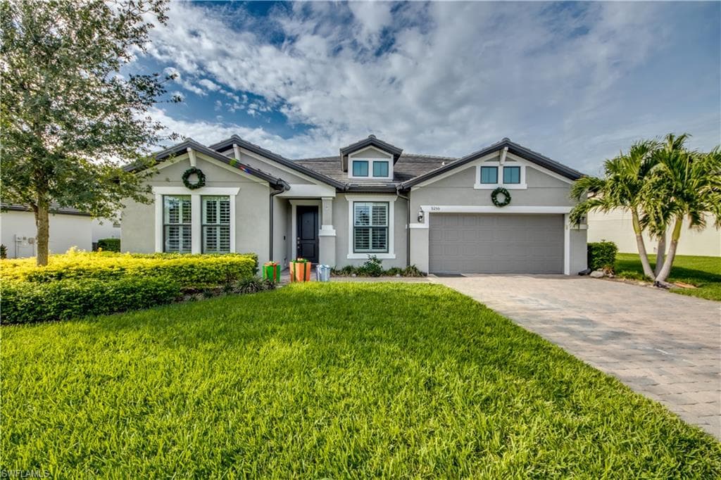 9255 Bexley DR