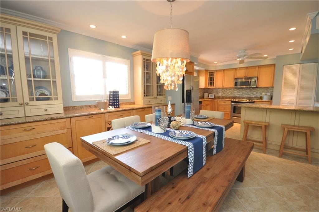 4140 Crayton RD D7 NAPLES, FL 34103