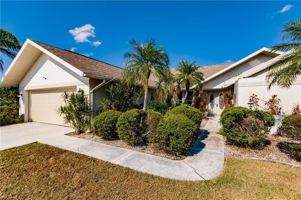 1925 SE 36th ST CAPE CORAL, FL 33904