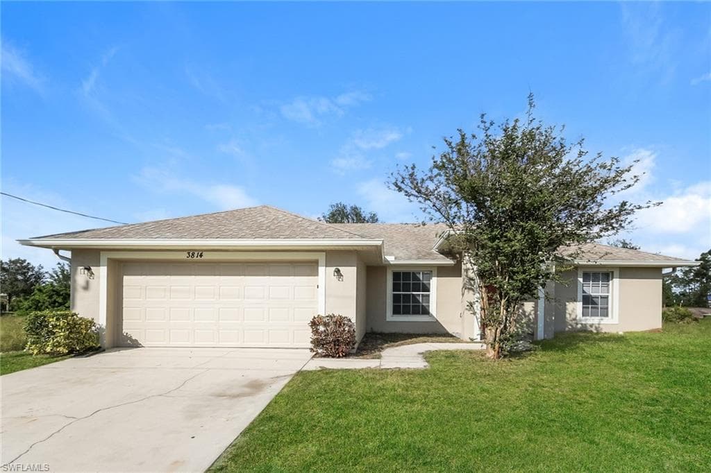 3814 21st ST SW LEHIGH ACRES, FL 33976