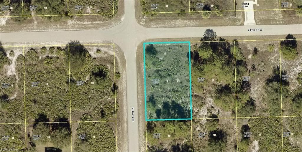 2719 74th ST W LEHIGH ACRES, FL 33971