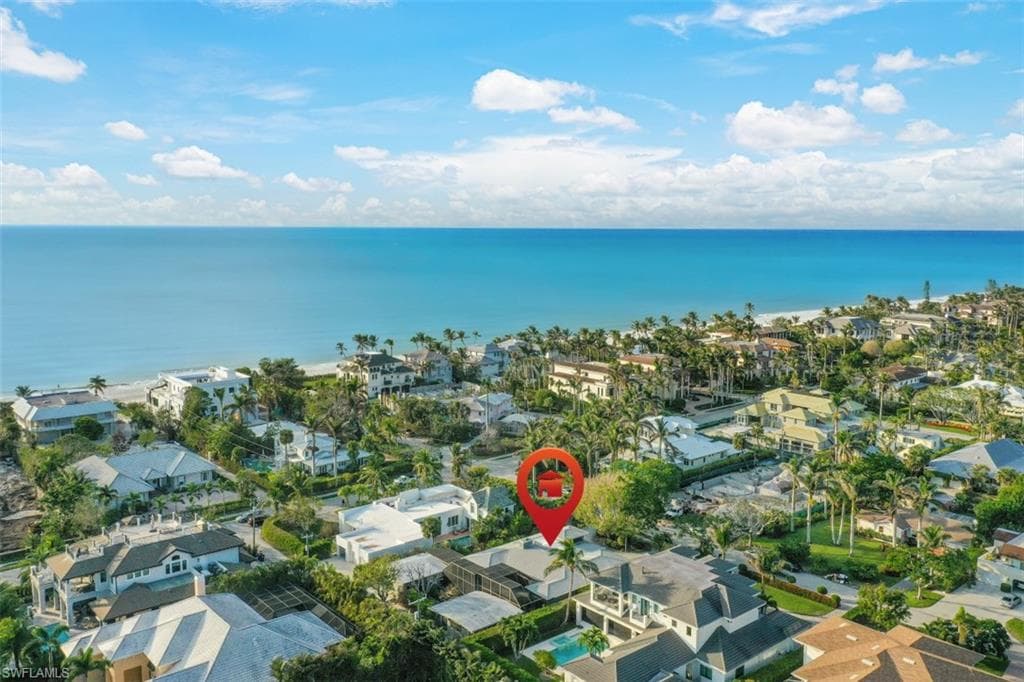 140 2nd AVE S NAPLES, FL 34102