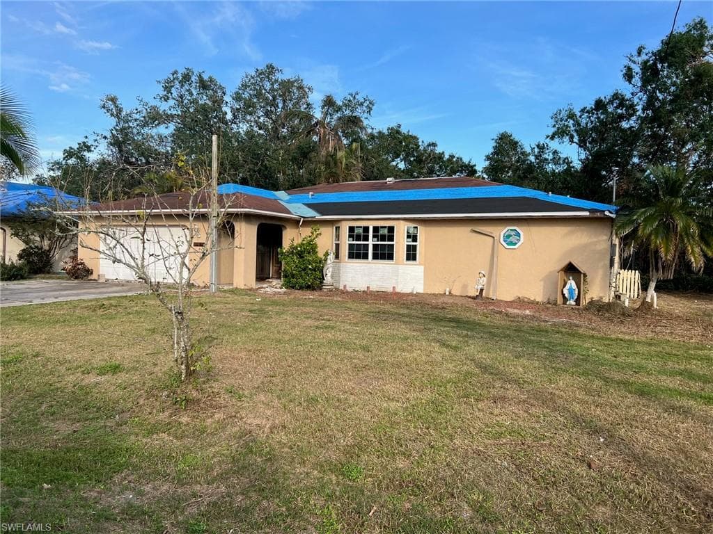 1672 Many RD NORTH FORT MYERS, FL 33903