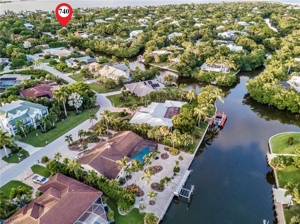 740 Windlass WAY SANIBEL, FL 33957