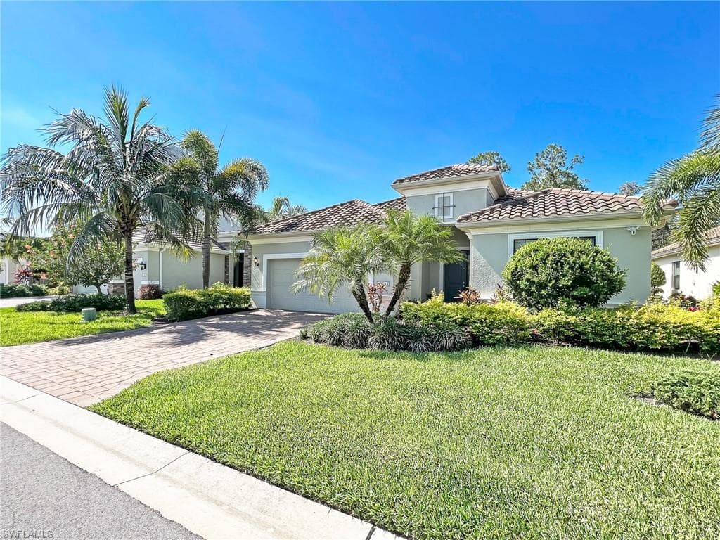 8245 Preserve Point DR FORT MYERS, FL 33912