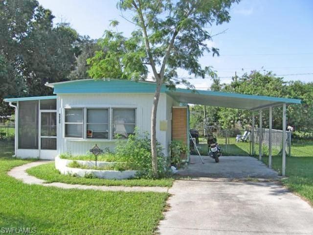 4920 Mars ST FORT MYERS, FL 33905