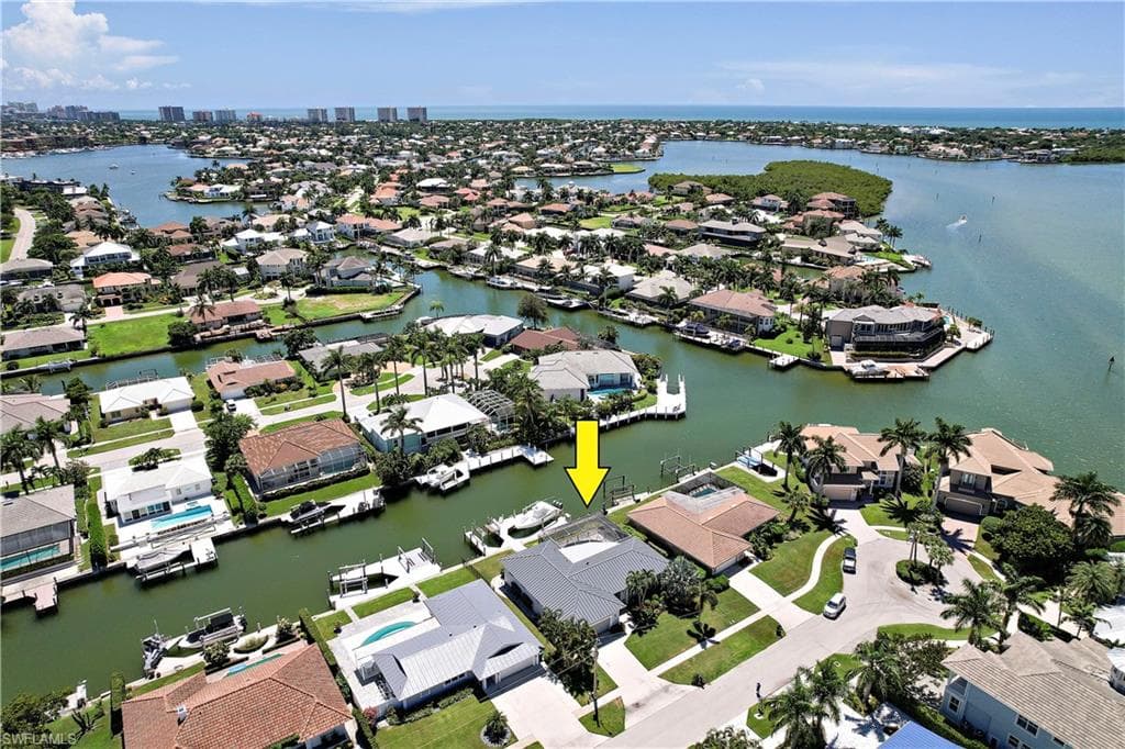 819 Perrine CT MARCO ISLAND, FL 34145