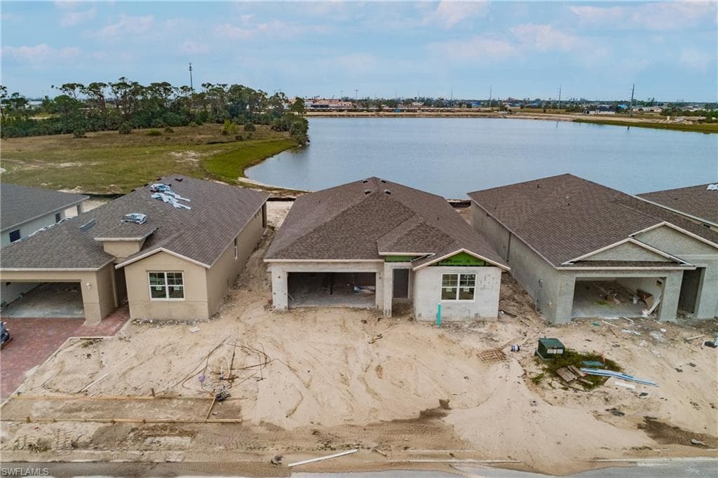 616 Parkshore Lake AVE CAPE CORAL, FL 33993