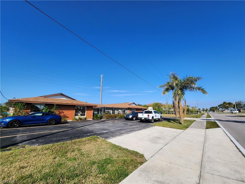 4508 Santa Barbara BLVD 105 CAPE CORAL, FL 33914