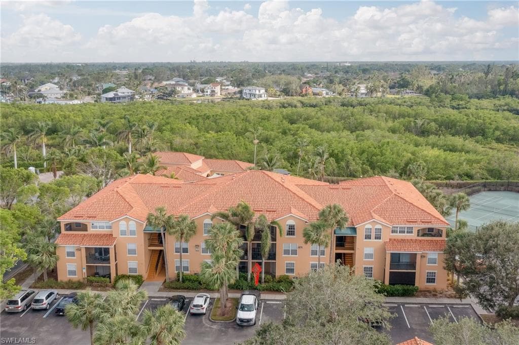 8659 River Homes LN 1205 BONITA SPRINGS, FL 34135
