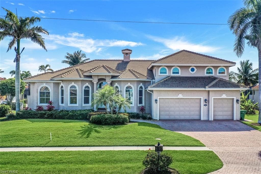 530 Taylor CT MARCO ISLAND, FL 34145