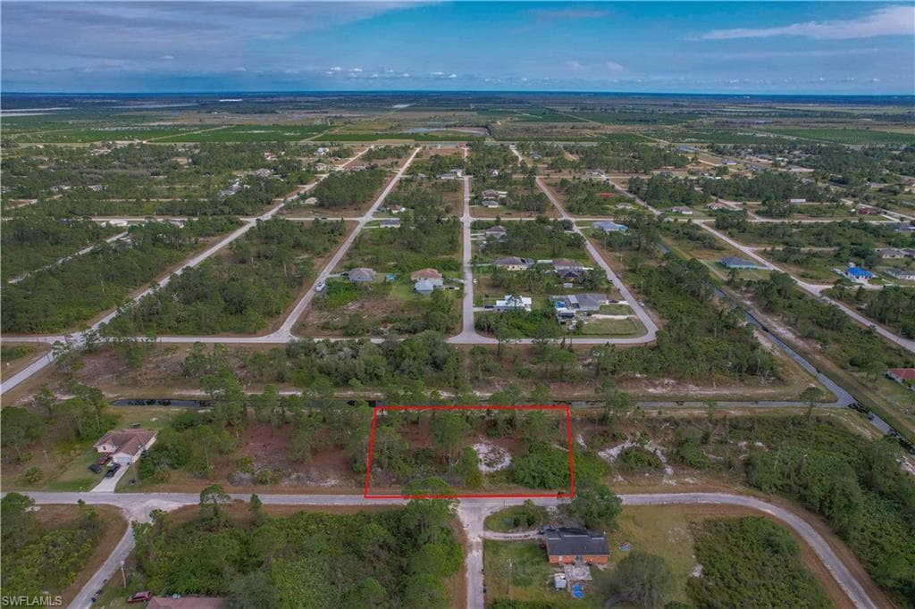 815 Puccini AVE S LEHIGH ACRES, FL 33974