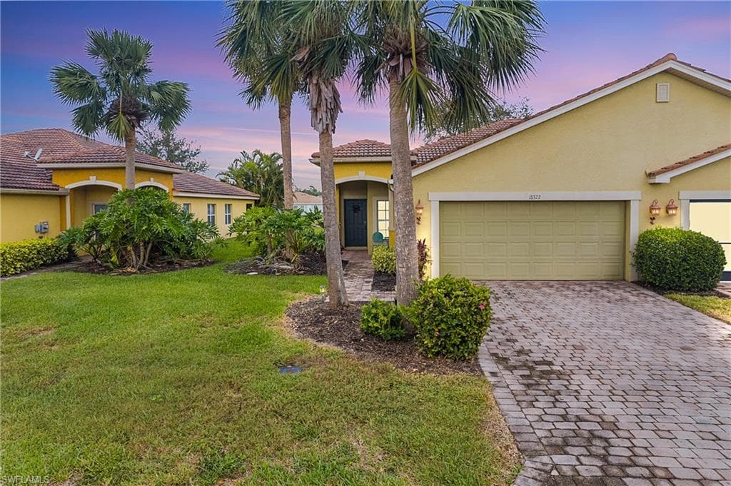 18322 Minorea LN LEHIGH ACRES, FL 33936