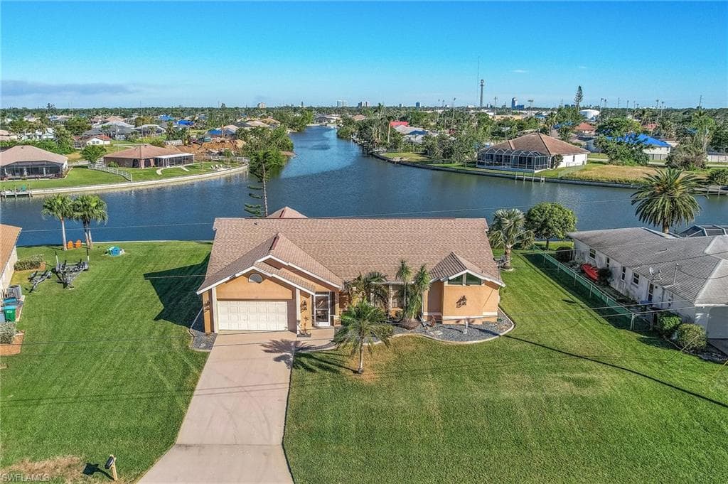 119 NE 20th CT CAPE CORAL, FL 33909
