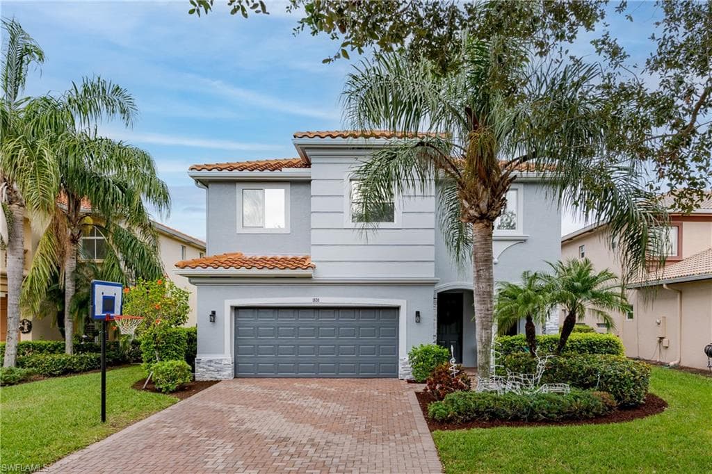 1630 Birdie DR NAPLES, FL 34120