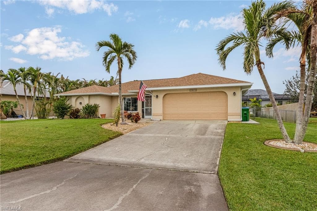 2921 SW 30th ST CAPE CORAL, FL 33914