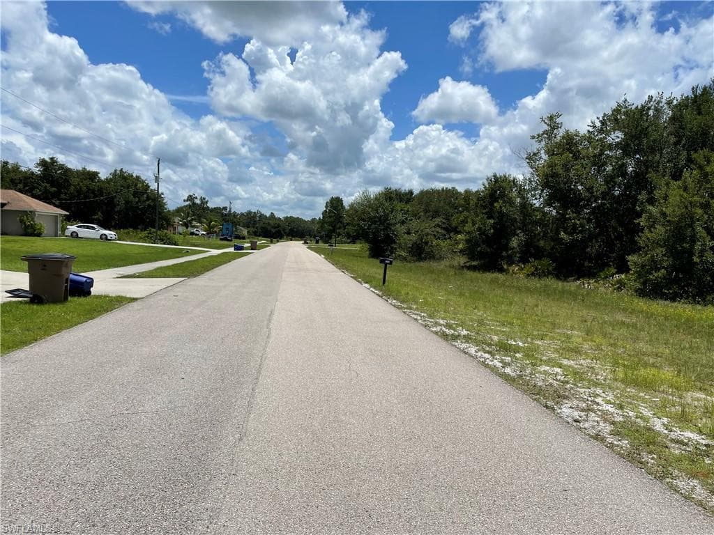 2525 Sunniland BLVD LEHIGH ACRES, FL 33971