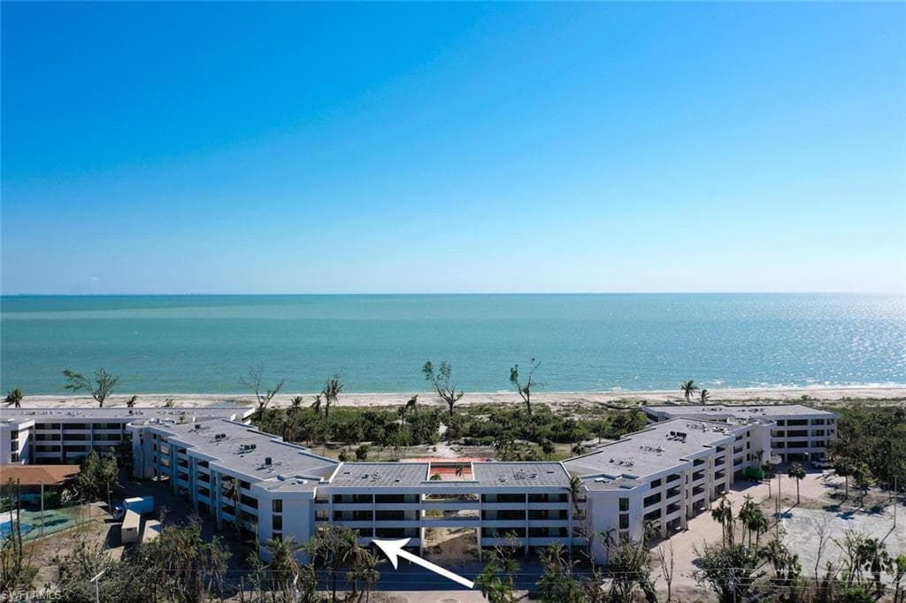 1605 Middle Gulf DR 121 SANIBEL, FL 33957
