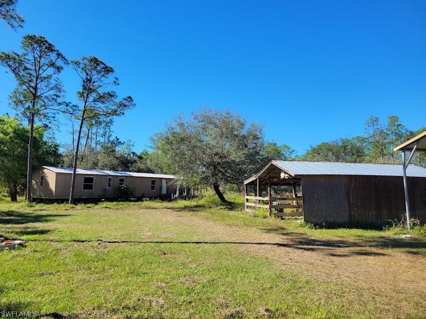 1159 Debbie LN LABELLE, FL 33935