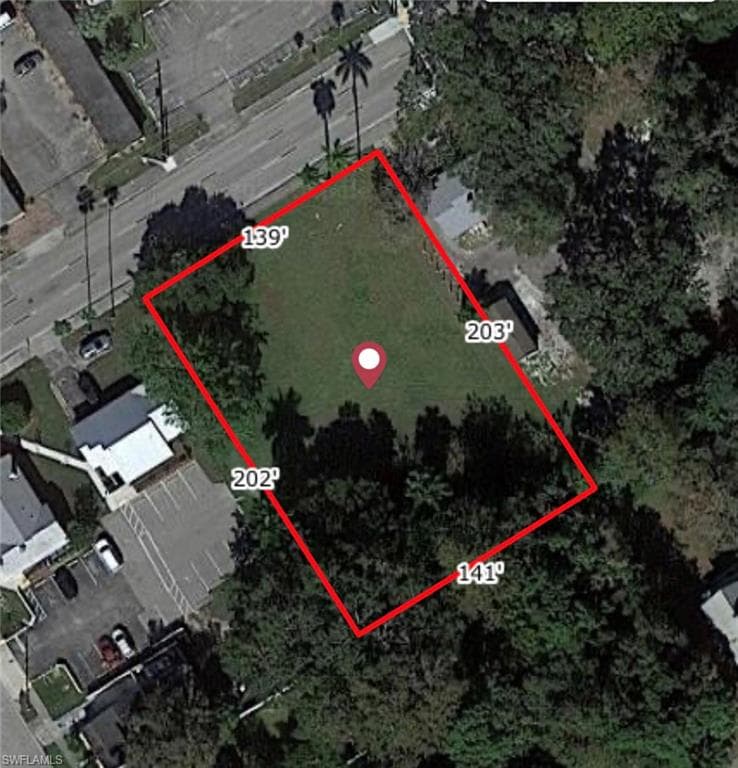 2522 2nd ST FORT MYERS, FL 33901