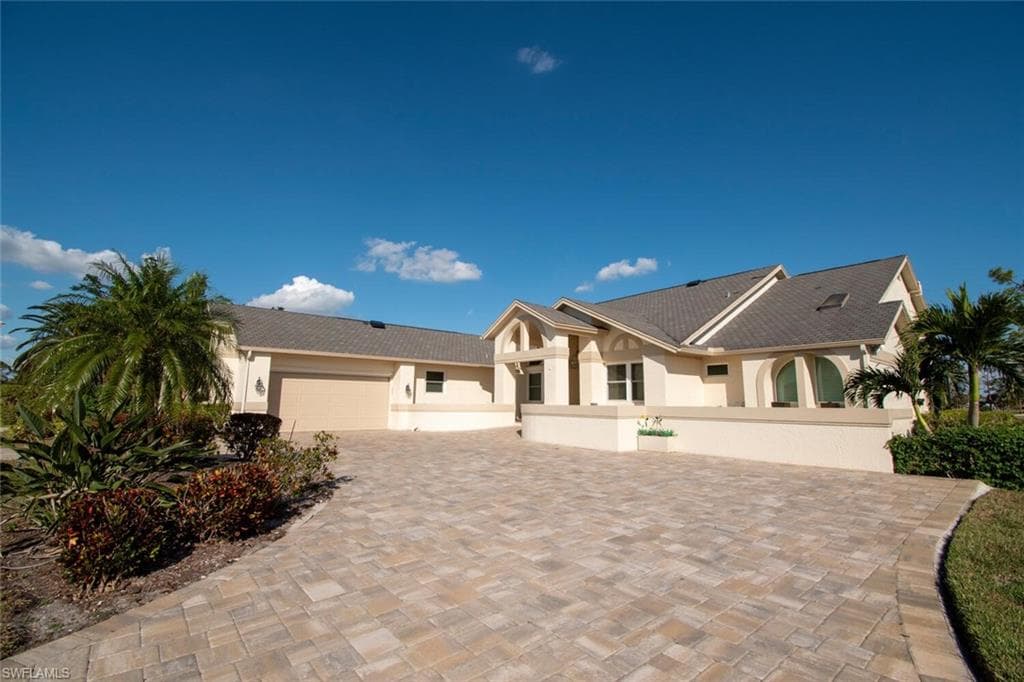 16918 Timberlakes DR FORT MYERS, FL 33908