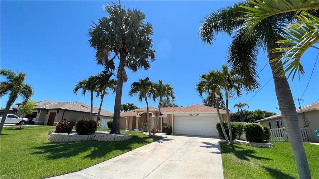 2734 SW 28th AVE CAPE CORAL, FL 33914